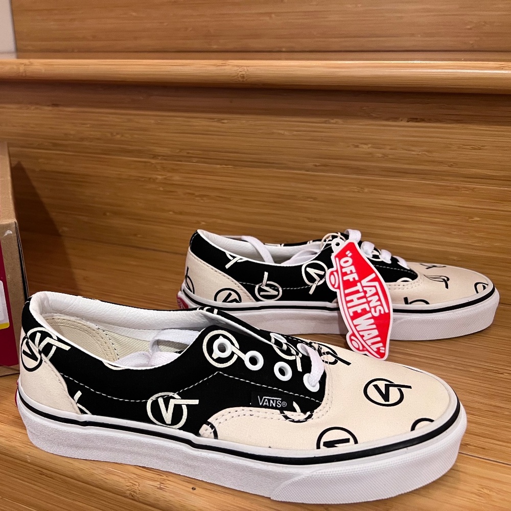 VansEra Full Print Retro Casual Skate Shoes Unisex Black Beige 'Black White'